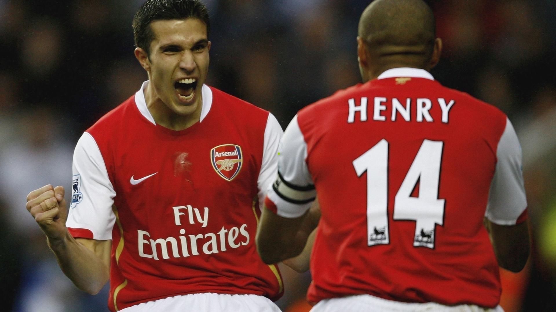 电竞只是年轻人的专利？香港六旬奶奶网吧征战颠覆传统认知